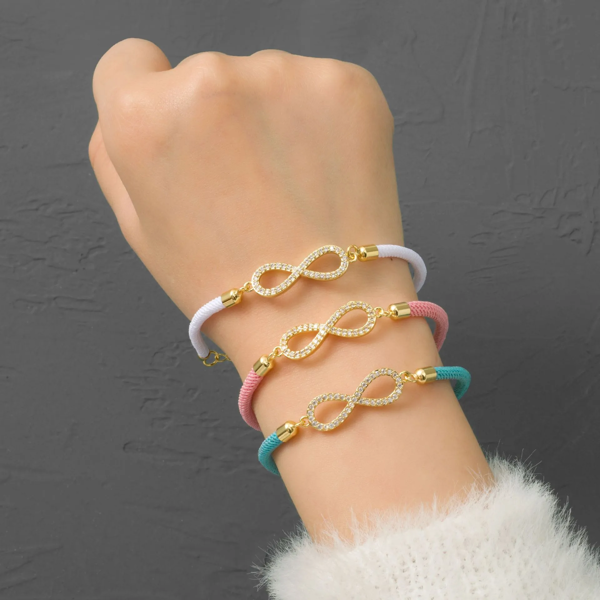Fashion Copper Infinity Symbol Woven Rope Bracelet Gold Plated Rhinestone Inlaid Adjustable Hand-Woven Jewelry For Women Dating Daily