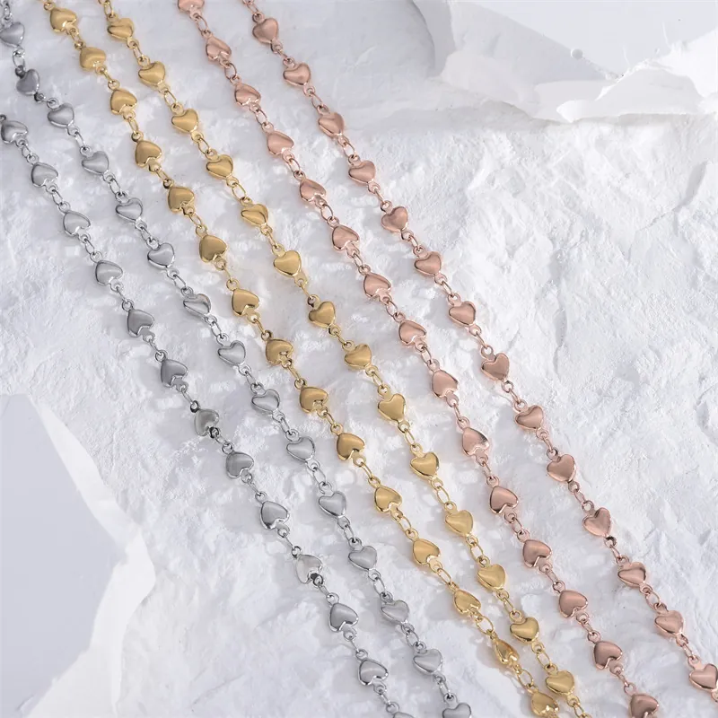 Heart Link Chain Necklace Titanium Steel Vacuum Plated Non Fading Hypoallergenic Minimalist Jewelry For Women