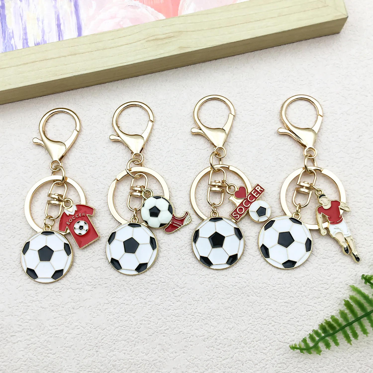 Fußball Thema Schlüsselanhänger Zinklegierung Sportlich Trikot Schuh Spieler Anhänger Schlüsselring Für Tasche Fußballfans Geschenk