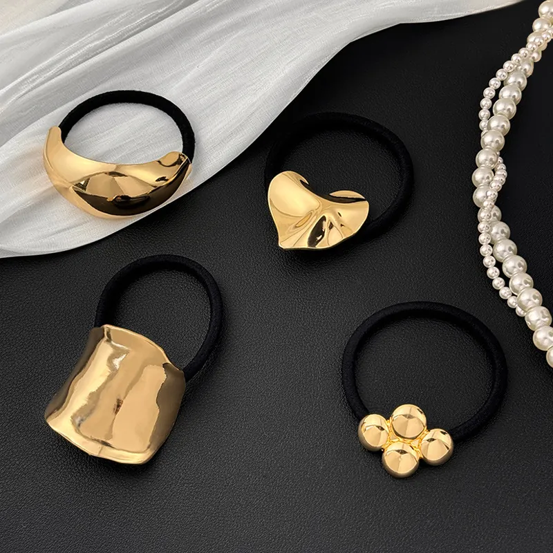 Minimalistische Goldene Legierung Haargummis Für Damen Geometrische Herz Bogen Stern Formen Hochelastische Schwarze Haarseil Elegante Haarschmuck