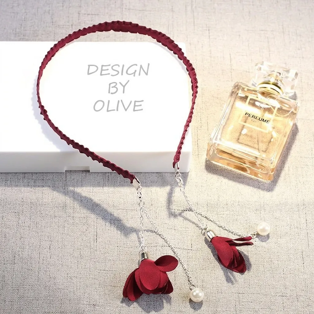 Elegant Fabric Headband With Long Metal Chain Tassels Imitation Artificial Pearl And Cloth Flower Pendants Sweet Hair Hoop For Women