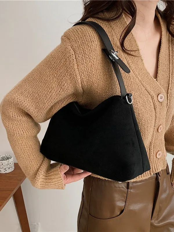 Sac À Bandoulière En Daim Pour Femme Rétro Minimaliste Givré Sous Le Bras Sac À Épaule Avec Sangle Réglable Quincaillerie Argentée
