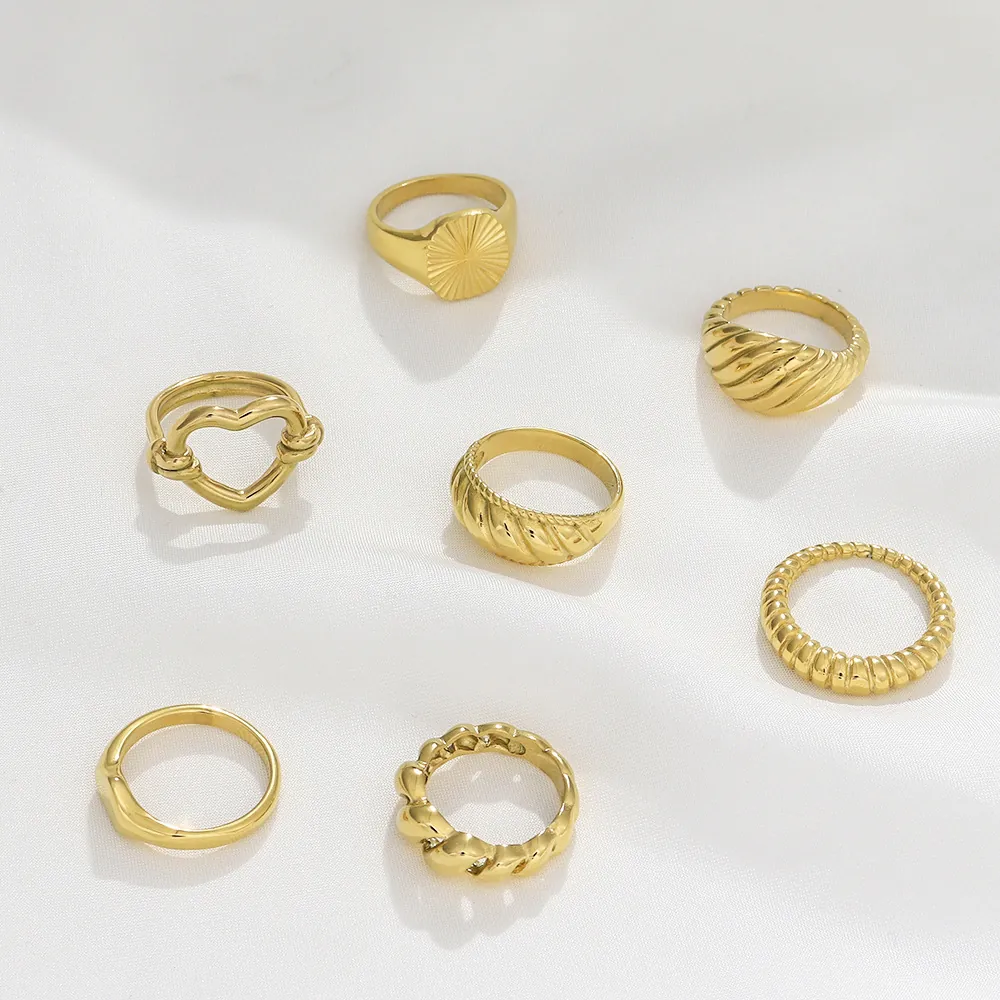Fashion Stainless Steel Croissant Heart Twisted Hollow Rings For Women Gold Plated Minimalist Open Geometric Stacking Finger Rings Jewelry