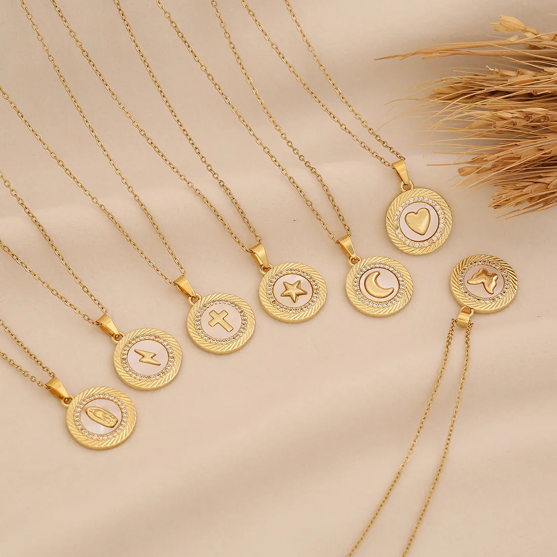 Collana Con Ciondolo A Moneta Rotonda Rame Placcato Oro 18K Madreperla Cuore Croce Stella Gioielli Per Donna