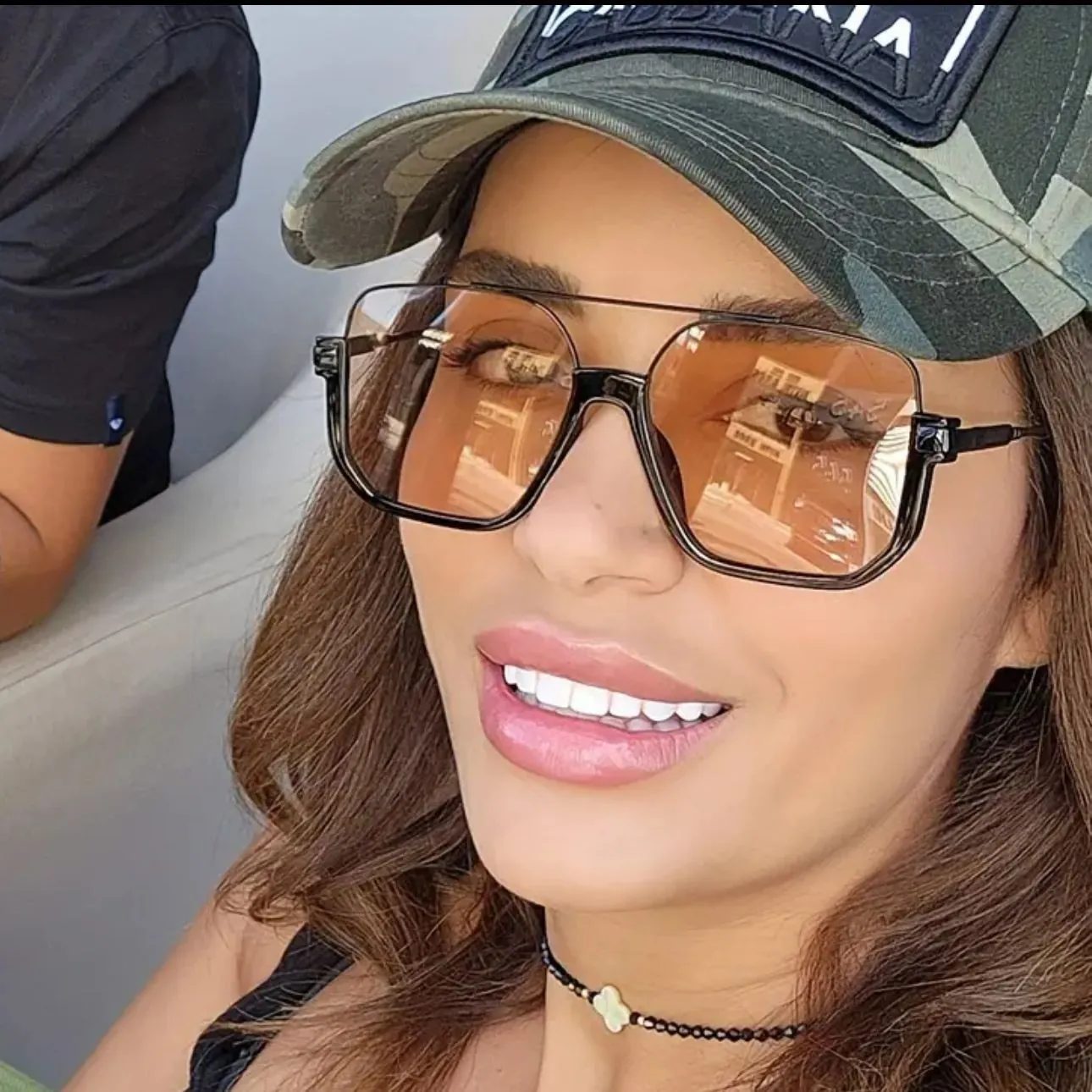 Übergroße Quadratische Sonnenbrille Mode Doppelsteg UV-Schutz Kunststoffrahmen Retro Pilot Style Brille Für Damen Herren