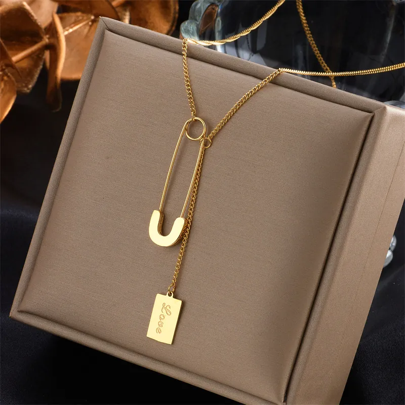 Minimalist Titanium Steel Gold Plated Safety Pin Love Tag Pendant Necklace For Women Chic Ins Style Fashion Jewelry