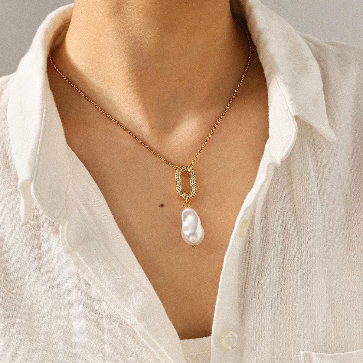 Collier Pendentif Künstliche Perle Baroque Incrusté De Strass Chaîne En Acier Inoxydable Bijoux De Luxe Élégants Pour Femmes Ton Or