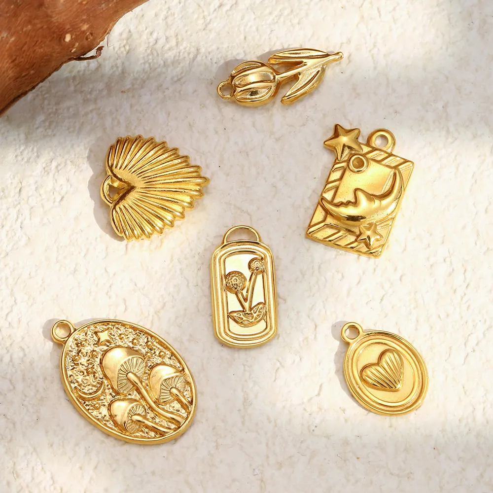 Minimalistische 18K Vergoldete Edelstahl Anhänger Geprägte Tulpe Herz Stern Mond DIY Schmuckzubehör Für Damen