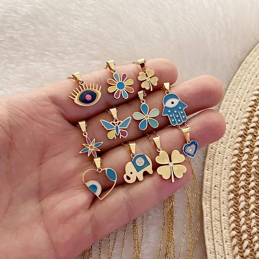 Collier En Acier Inoxydable Avec Pendentif Émail Coloré Papillon Éléphant Main De Hamsa Mauvais Œil Pour Femme