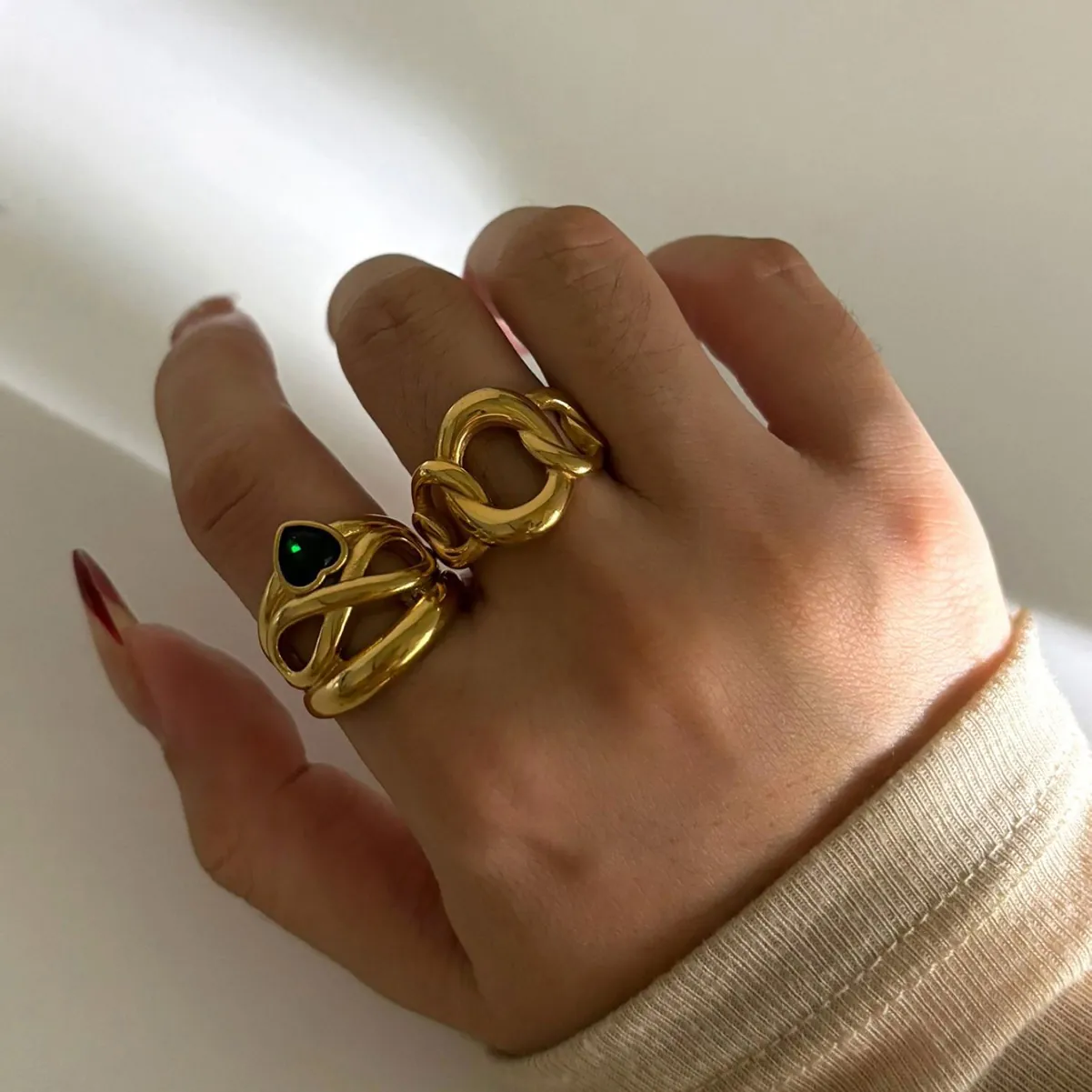 18K Gold Plated 316L Stainless Steel Zirconia Heart Ring Vintage O-Chain Link Minimalist Rings For Women Jewelry Gift