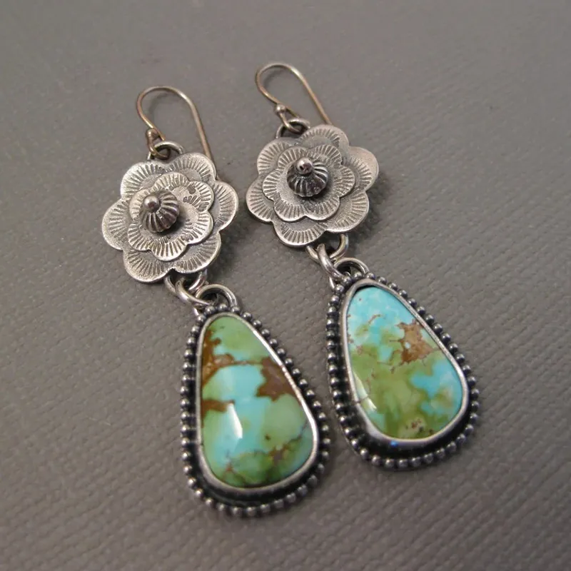 Bohemian Dangle Earrings Vintage Metal Flower Carving Teardrop Turquoise Stone Ethnic Jewelry Accessory For Women