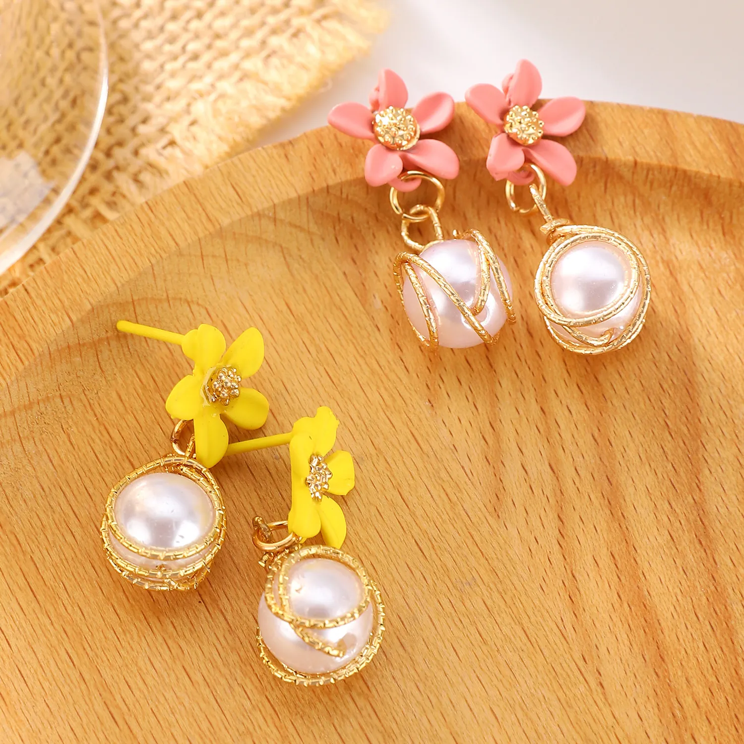 Legierung Emaille Künstliche Perlenimitat Blume Ohrhänger Mit Edelstahl Ohrstecker-Stift Tulpe Rose Floral Schmuck Für Damen Alltag