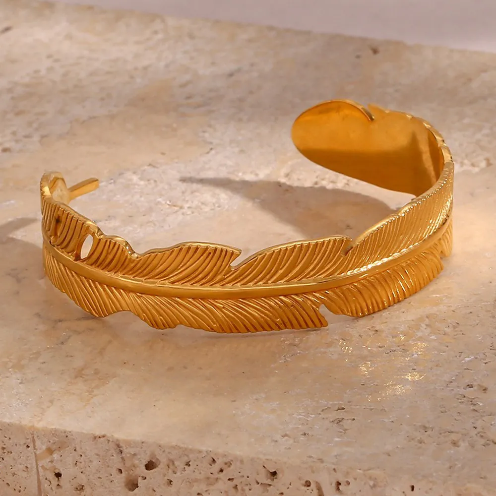 European Fashion 18K Gold Plated Stainless Steel Feather Open Bracelet For Women Minimalist Bohemian Adjustable Jewelry