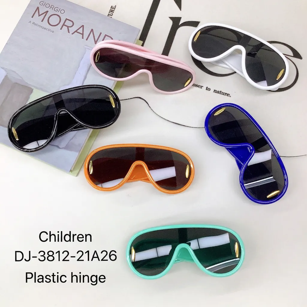 Lunettes De Soleil Enfants Protection UV400 Rétro Intégré Surdimensionné Style Bouclier Monture PC Verres AC Garçons Filles