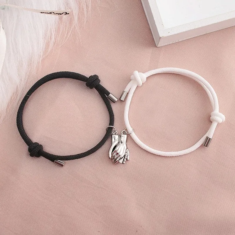 Bracelets À Charme Magnétique Poignée De Main Alliage Et Corde Tressée Bijoux À Cordon Réglable Pour Hommes Et Femmes
