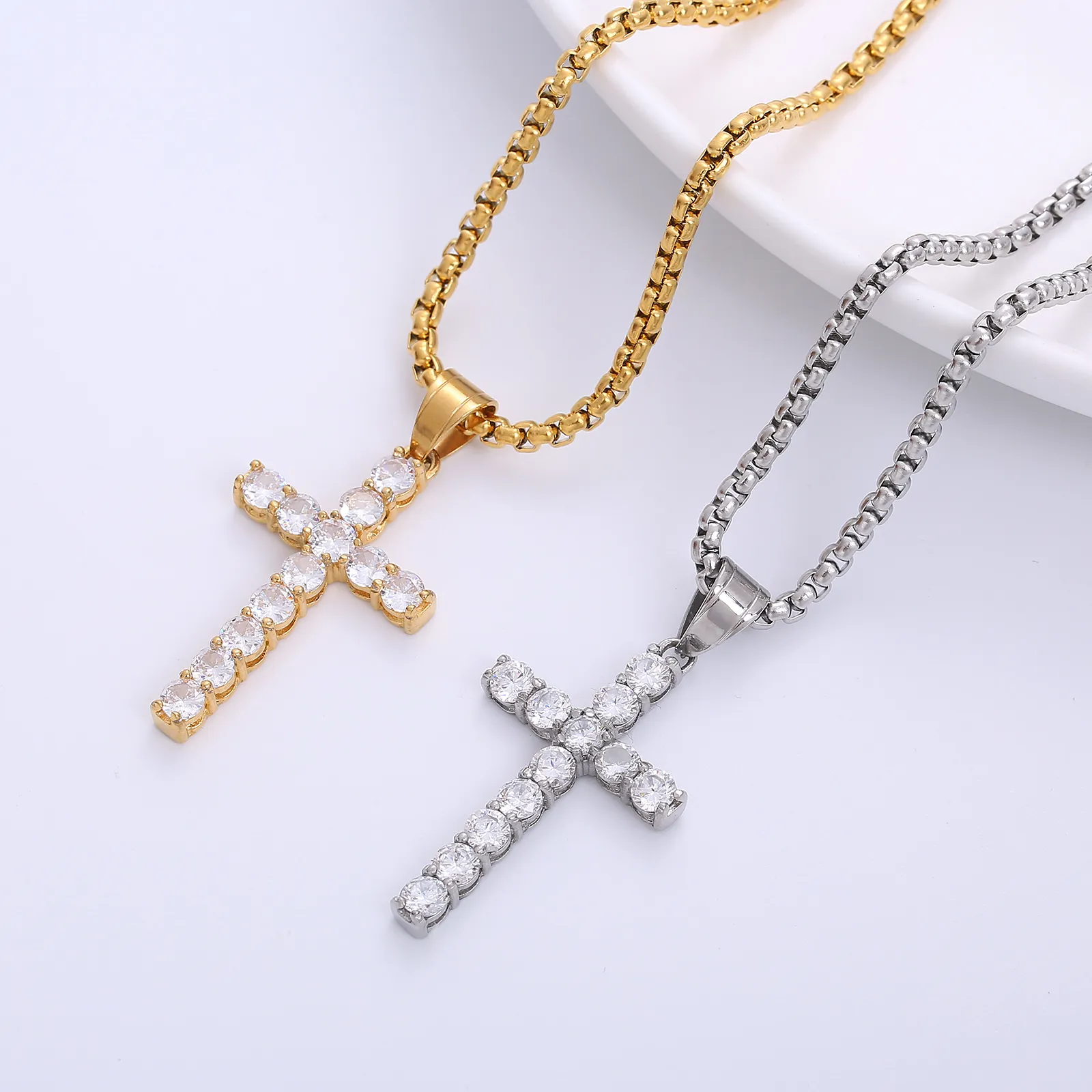 Hip Hop Cross Pendant Necklace Stainless Steel Gold Plated Inlaid Cubic Zirconia Box Chain Unisex Minimalist Jewelry