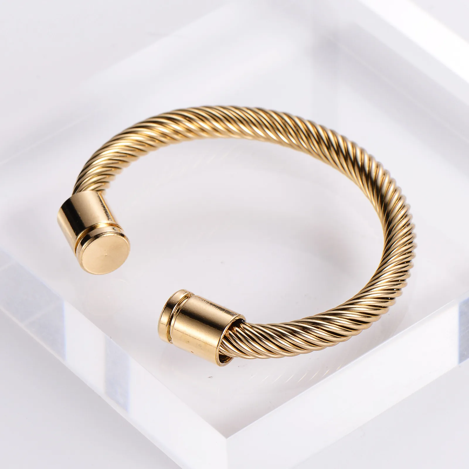 Twisted Cable Cuff Bracelet 18K Gold Plated Stainless Steel Open Adjustable Bangle For Men Women Minimalist Fashion