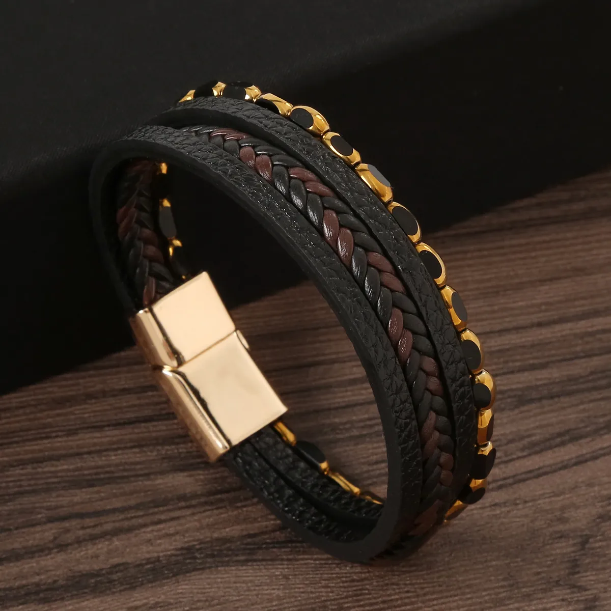 Bracciale In Pelle Multistrato Da Uomo Lega Metallo Chiusura Magnetica Perline Punk Gioielli Fatti A Mano