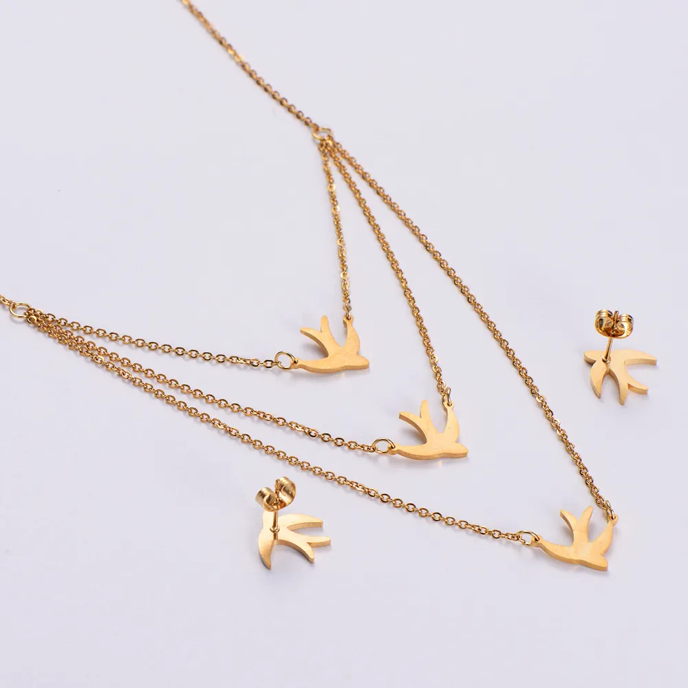 Vintage Flying Bird Swallow Jewelry Stainless Steel 18K Gold Plated Triple Layer Necklace And Stud Earrings Elegant Women Accessories