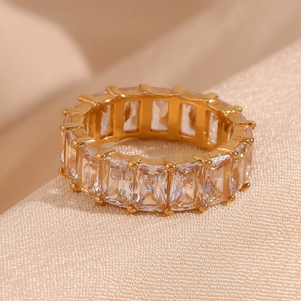 18K Gold Plated Stainless Steel Ring For Women Square Rhinestone Inlaid Eternity Band Fashion Office Commuter Jewelry