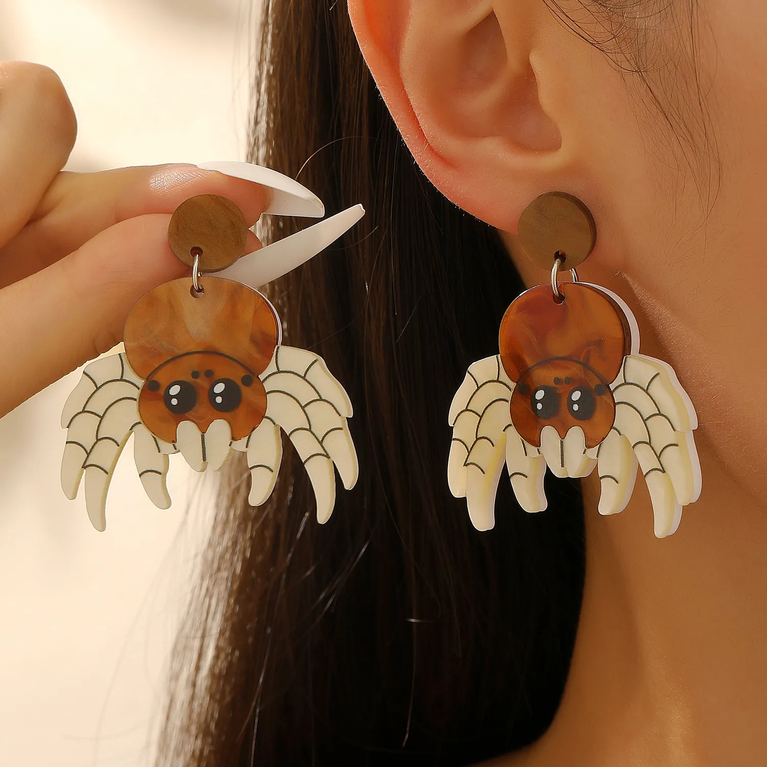 Halloween Acrylic Spider Dangle Earrings For Women Cute Cartoon Animal Spider Drop Earrings Party Jewelry Gift