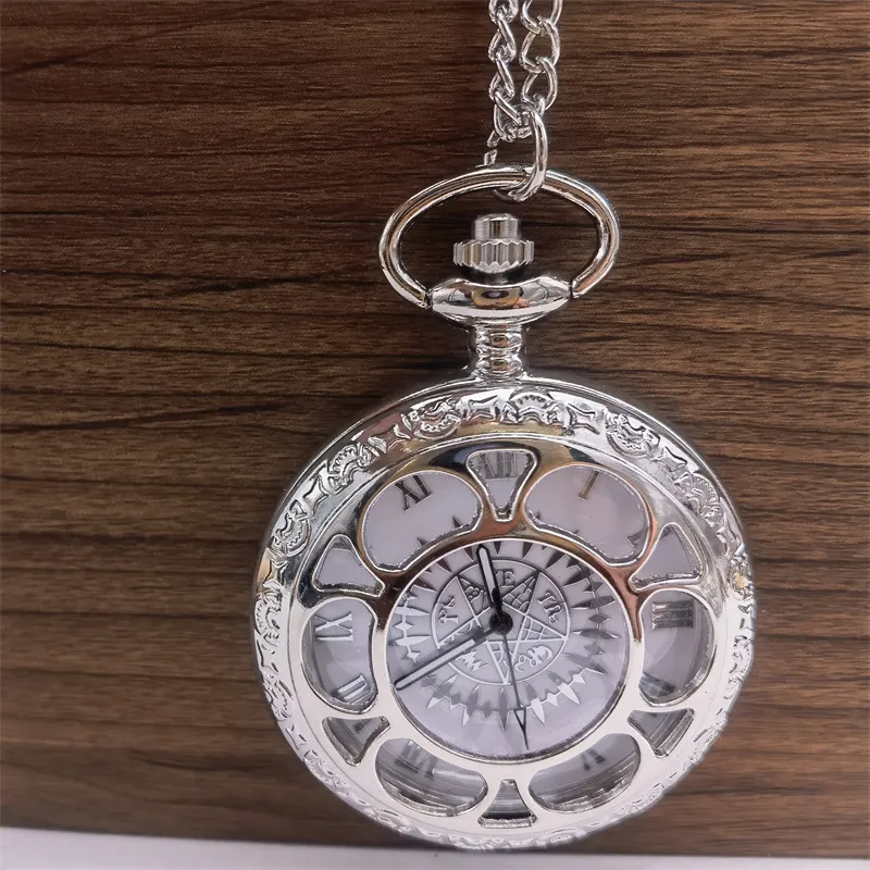 Vintage Silver Pocket Watch Hollow Design Roman Numerals Quartz Movement Alloy Case With Chain Retro Fashion For Men Women