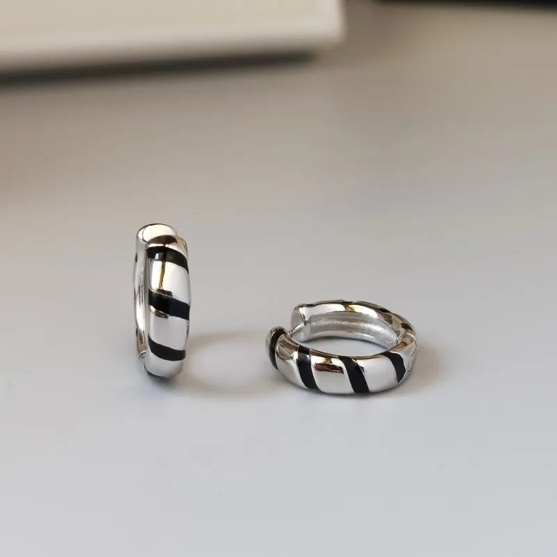 925 Sterling Silver Stripe Hoop Earrings For Women Minimalist Geometric Zebra Pattern Enamel Ear Buckle Fashion Jewelry