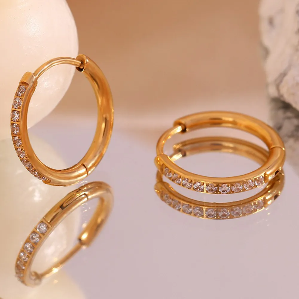 Boucles d'Oreilles Créoles en Acier Inoxydable Strass Mode pour Femmes Boucles d'Oreilles Huggie Minimalistes Bijoux Plaqué Or Argent