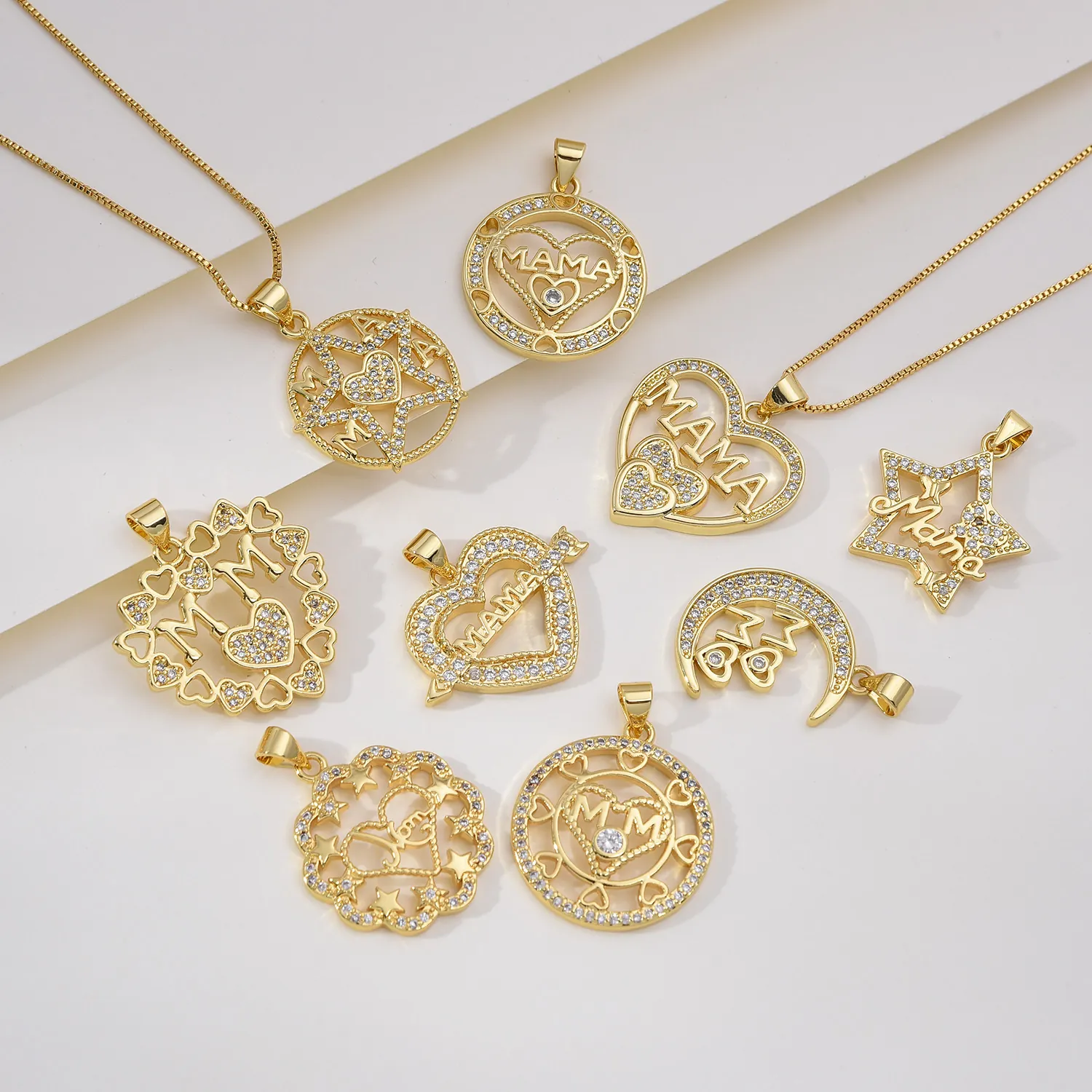 MAMA Letter Pendant Necklace 18K Gold Plated Copper Micro Pave Zirconia Heart Star Moon Jewelry Mother's Day Gift For Mom