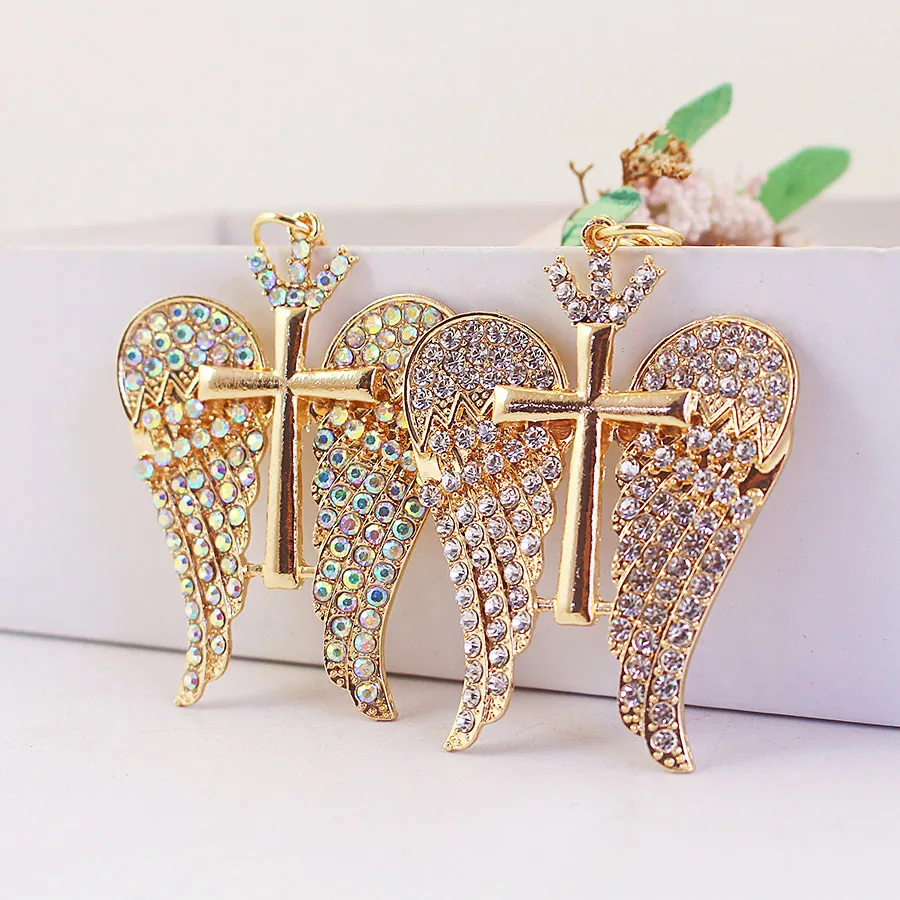 Porte-clés Croix d'Ailes d'Ange en Or de Luxe Pendentif Couronne en Strass Anneau de Clé en Métal pour Accessoires de Sac Femme Cadeau