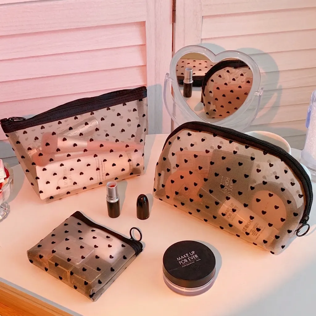 Mesh Makeup Bag Heart Pattern Nylon Cosmetic Pouch Large Capacity Portable Travel Organizer Zipper Closure Minimalist