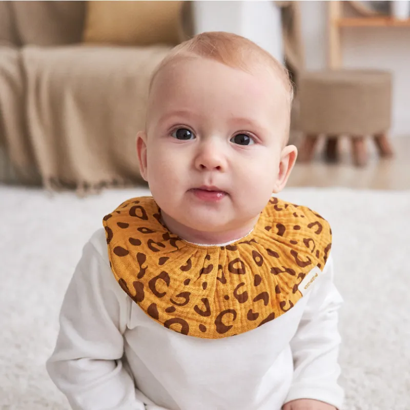 Baby Bibs Pure Cotton Muslin Waterproof Leopard Print Snap Fastener Soft Infant Saliva Towels Ruffle Design