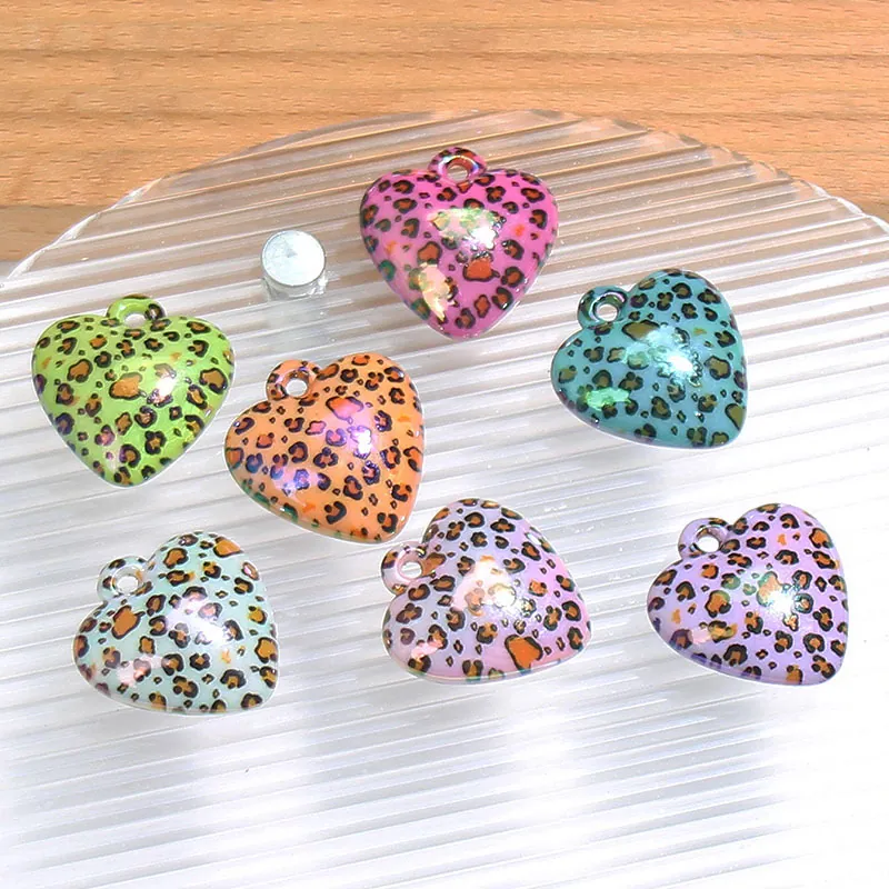 Heart Charms Acrylic Leopard Print Pendants With Hanging Hole For DIY Jewelry Making Keychain Bag Accessories Trendy