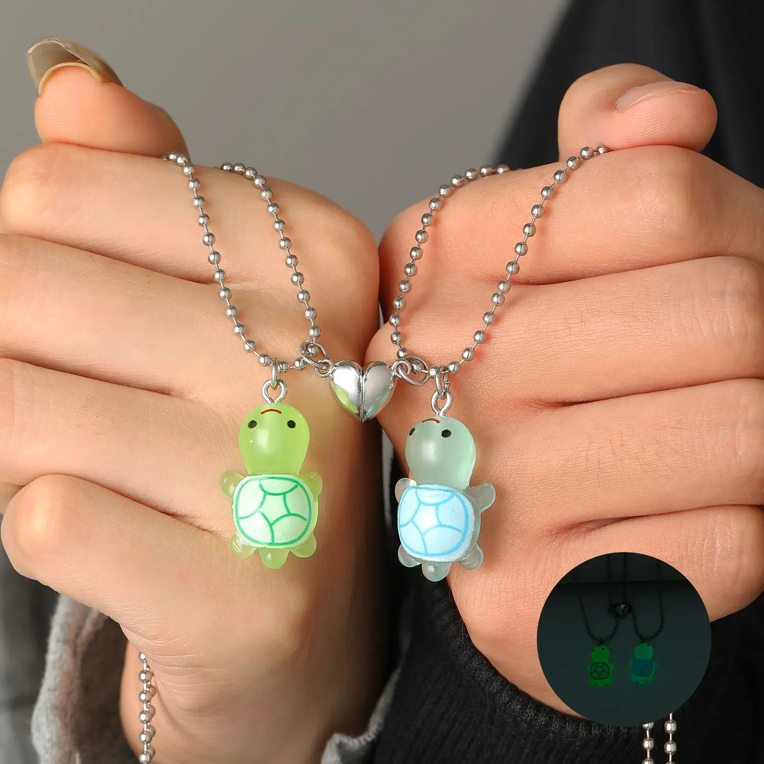 Luminous Resin Turtle Couple Necklace Magnetic Heart Pendant Electroplated Alloy Ball Chain Glow Jewelry Gift For Valentine