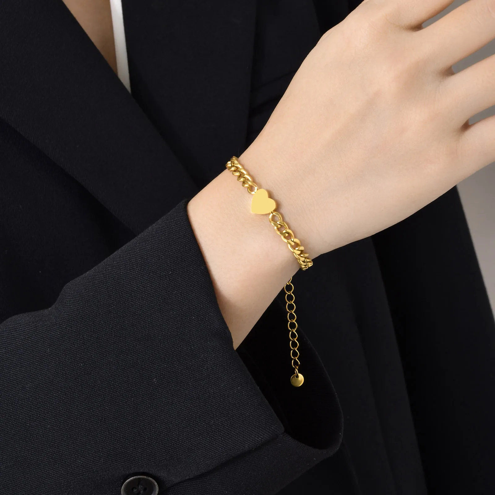 Minimalist Stainless Steel Heart Pendant Bracelet For Women Gold Cuban Link Thick Chain Adjustable Fashion Jewelry Gift