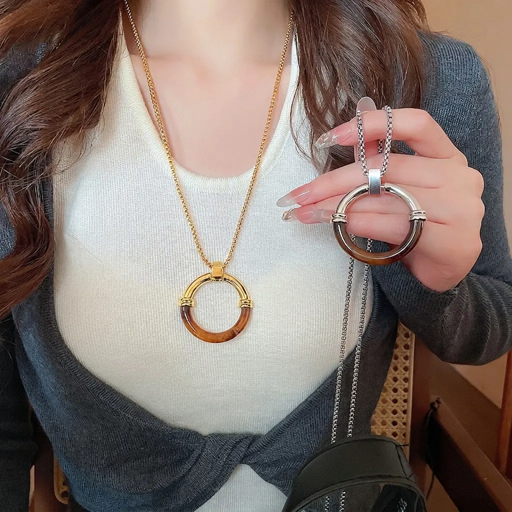 Collana Lunga Con Ciondolo A Cerchio Geometrico Retrò Giunzione In Lega Resina Texture Tartarugata Catena Per Maglione Da Donna Stile Minimalista