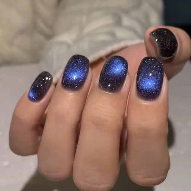 Galaxy Starry Sky Cat Eye Press On Nails Blue Black Gradient Glitter Short Square Round False Nails For Women Daily Decor