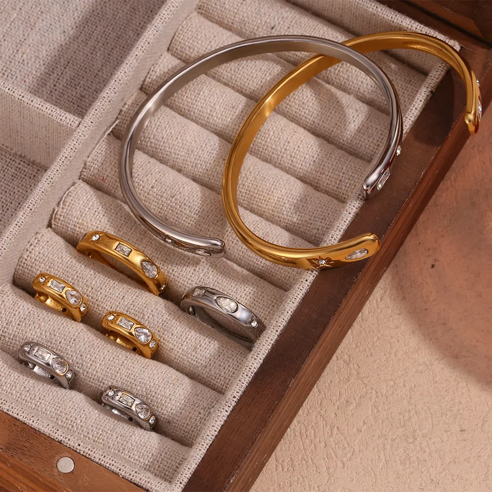 Bague Et Boucles Oreilles Acier Inoxydable Zircon Goutte Rectangulaire Étoile Géométrique Plaqué Or 18K Bijoux Femmes