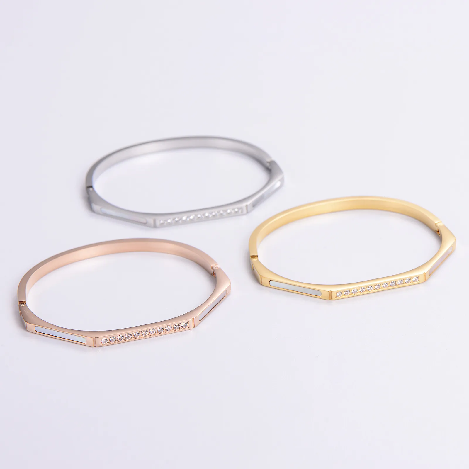 Hexagonal 304 Stainless Steel Bangle Bracelet With Mother Of Artificial Pearl Inlaid Zirconia Geometric Fashion Jewelry For Women