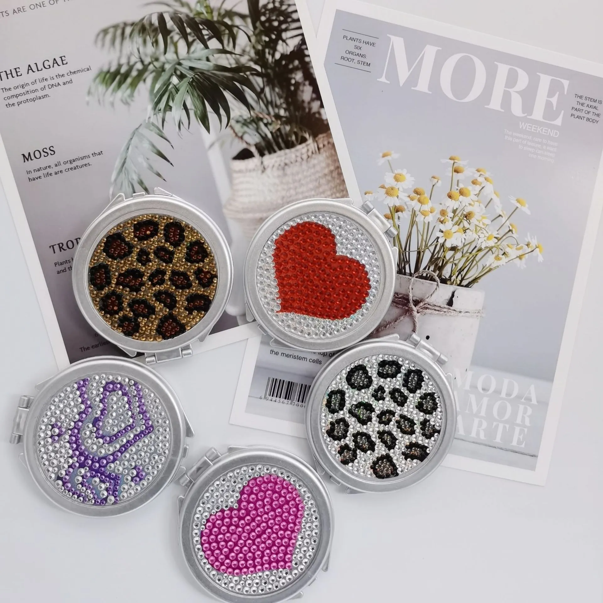 Round Folding Makeup Mirror Bling Rhinestone Heart Leopard Print Metal Double Sided Compact Travel Pocket Vanity Mirror