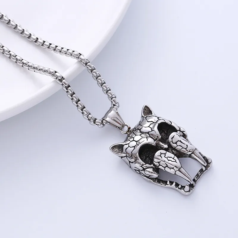 Wolf Head Skull Pendant Necklace 316L Stainless Steel Vintage Cracked Gothic Punk Jewelry For Men