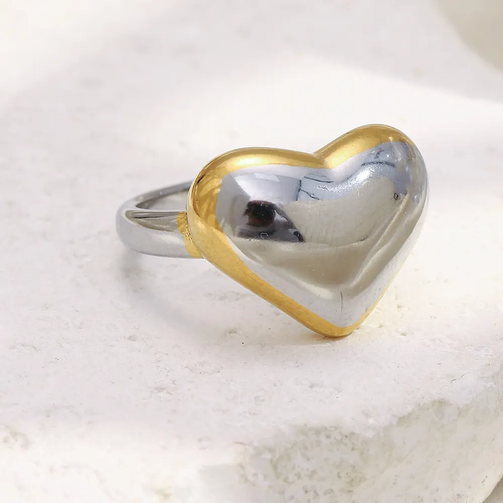 Heart Shaped Ring 18K Gold Plated Stainless Steel Two Tone Chic Minimalist Niche Jewelry For Women