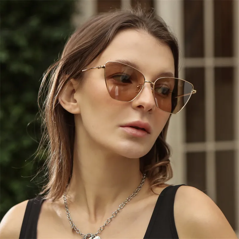 Cat Eye Sunglasses Metal Frame PC Lens Y2K Geometric UV400 Protection Streetwear Fashion Eyewear Unisex Trendy