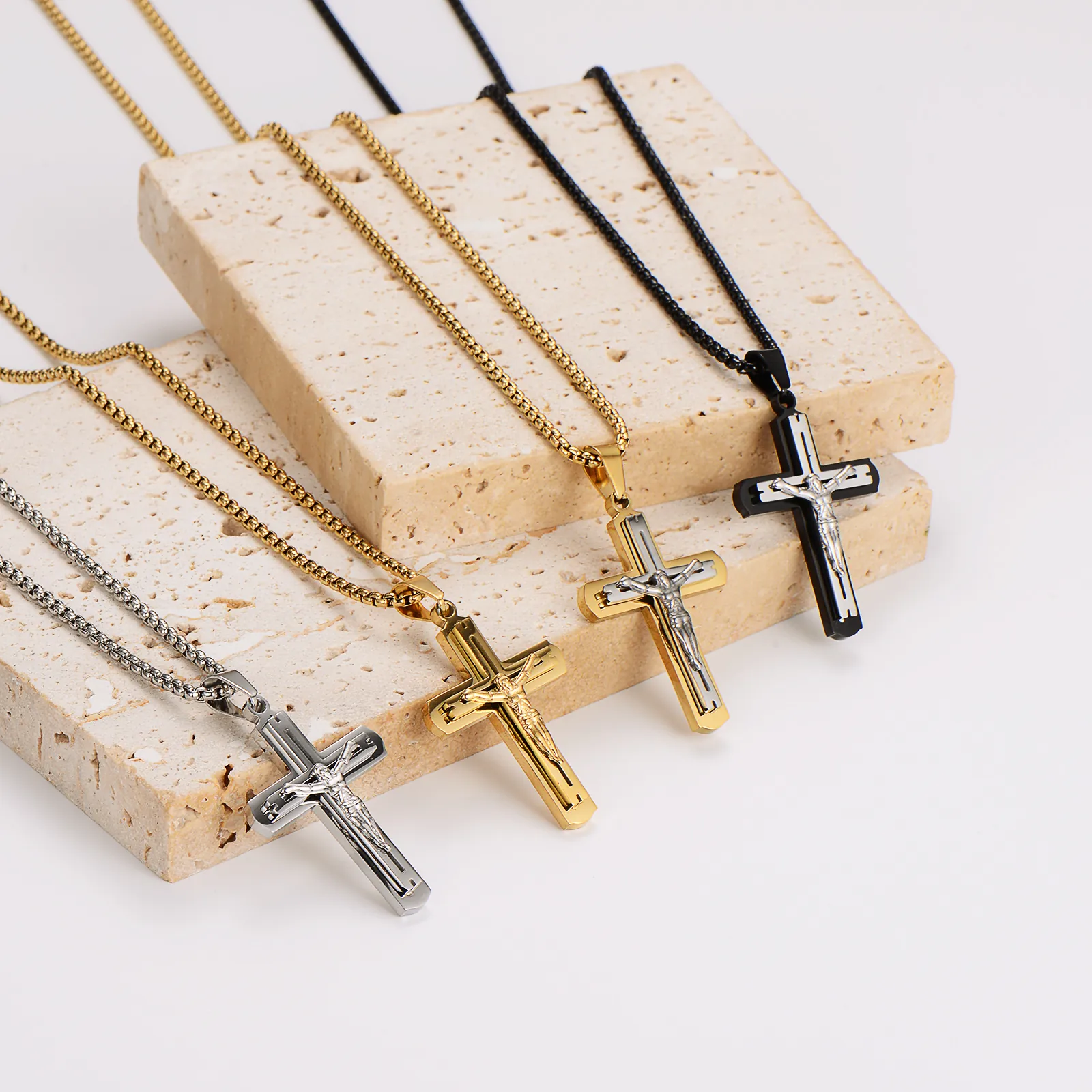 Jesus Crucifix Cross Pendant Necklace 304 Stainless Steel 18K Gold Plated Hip Hop Retro Jewelry For Men Women Vintage