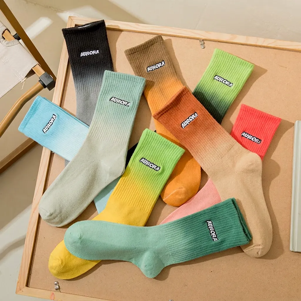 Gradient Crew Socks Cotton Blend Embroidered Letter Fashion Casual Outdoor Mid Tube Hosiery Unisex