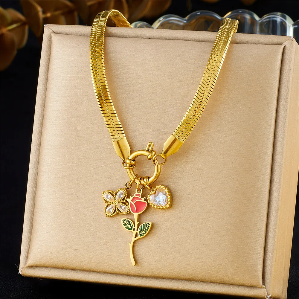Collier Chaîne Serpent En Acier Inoxydable Doré Avec Pendentifs Rose Émail Cœur Et Trèfle En Strass Bijoux Pour Femmes