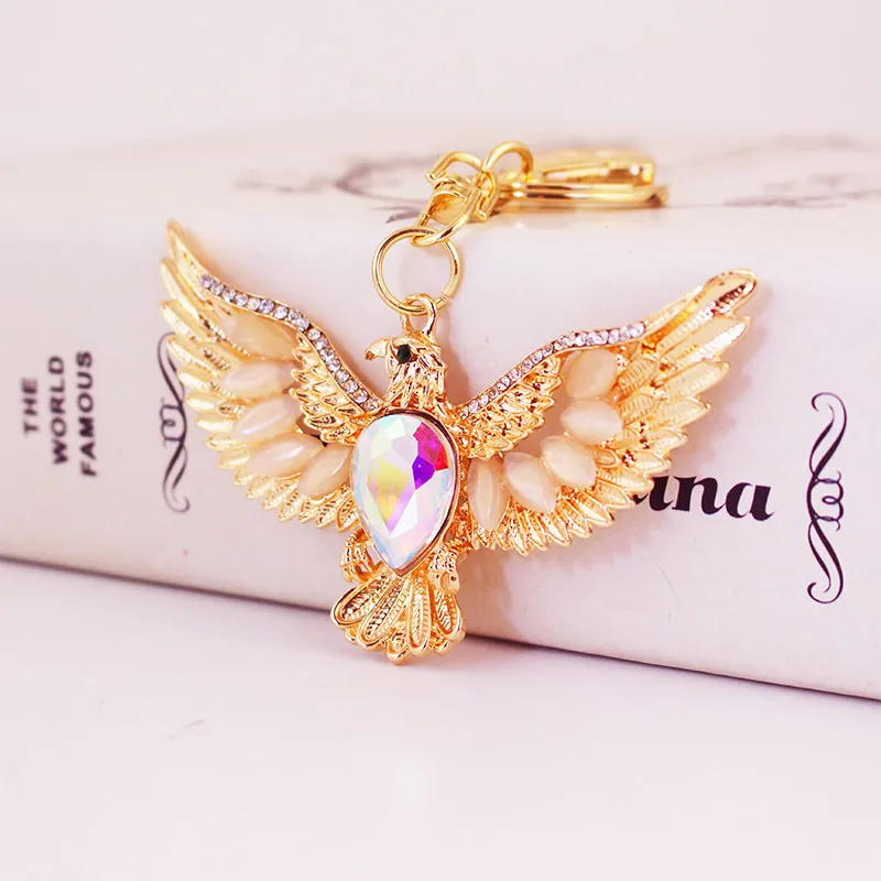Vintage Zinc Alloy Eagle Keychain Rhinestone Crystal Animal Pendant Key Ring Luxurious Bird Bag Hanging Jewelry Accessory