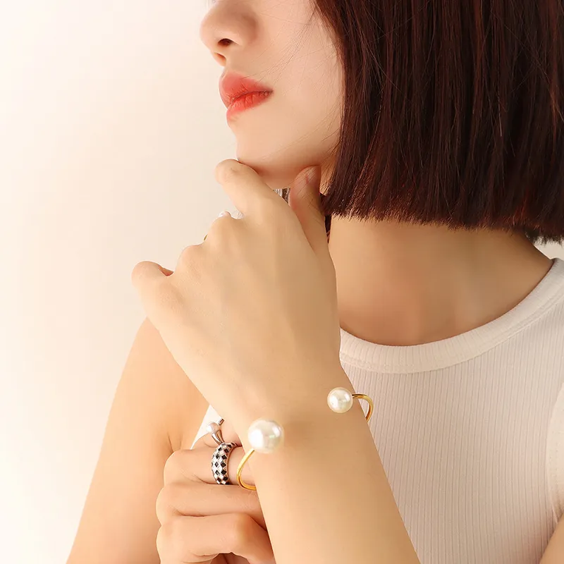 Elegant Open Cuff Bracelet Titanium Steel 18K Gold Plated Faux Artificial Pearl Delicate Minimalist Jewelry For Women