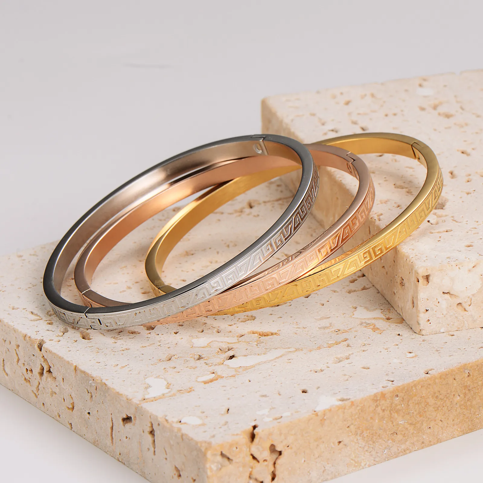 Stainless Steel Bangle Bracelets Greek Key Maze Pattern Electroplated Hinged Fashion Jewelry Gold Rose Gold Silver Colors