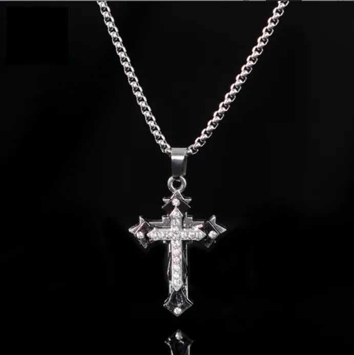 Collier Pendentif Croix Alliage Strass Multi Couches Hip Hop Gothique Bijoux Pour Hommes Unisexe Argent
